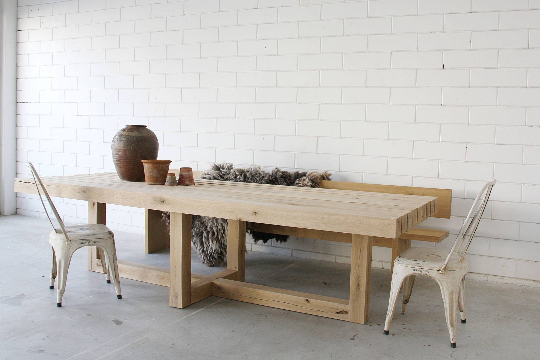 John Buiten — Tuintafel van Joeri Koolhoven
